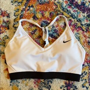 White nike sports bra